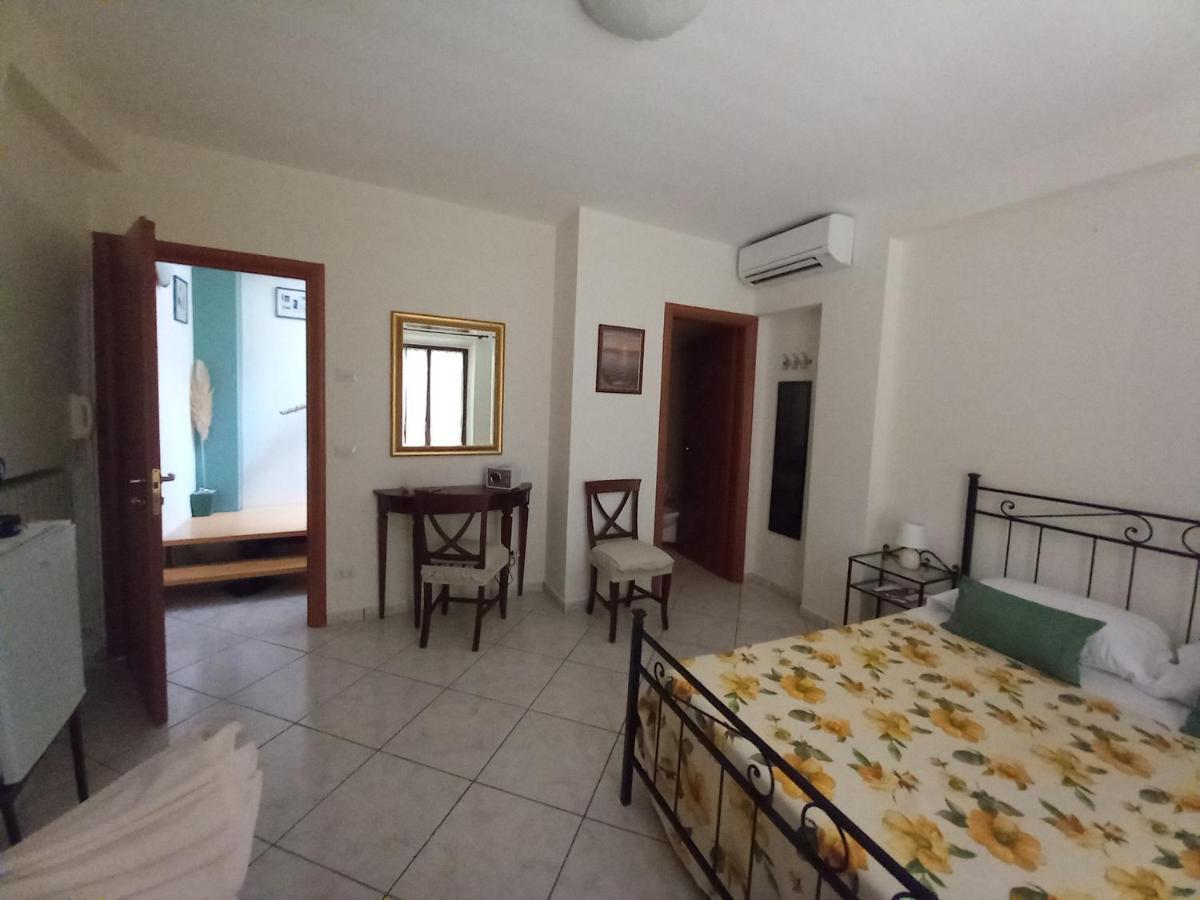 Arra Camere Sirolo - Rooms & Suite Exteriör bild