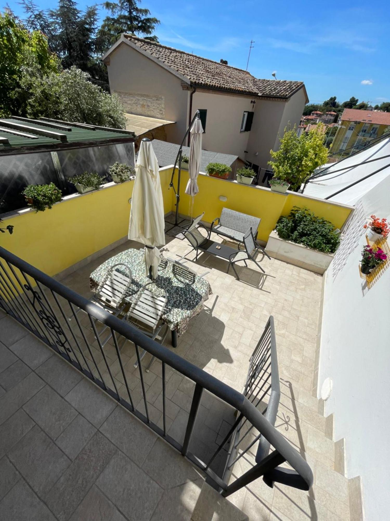Arra Camere Sirolo - Rooms & Suite Exteriör bild