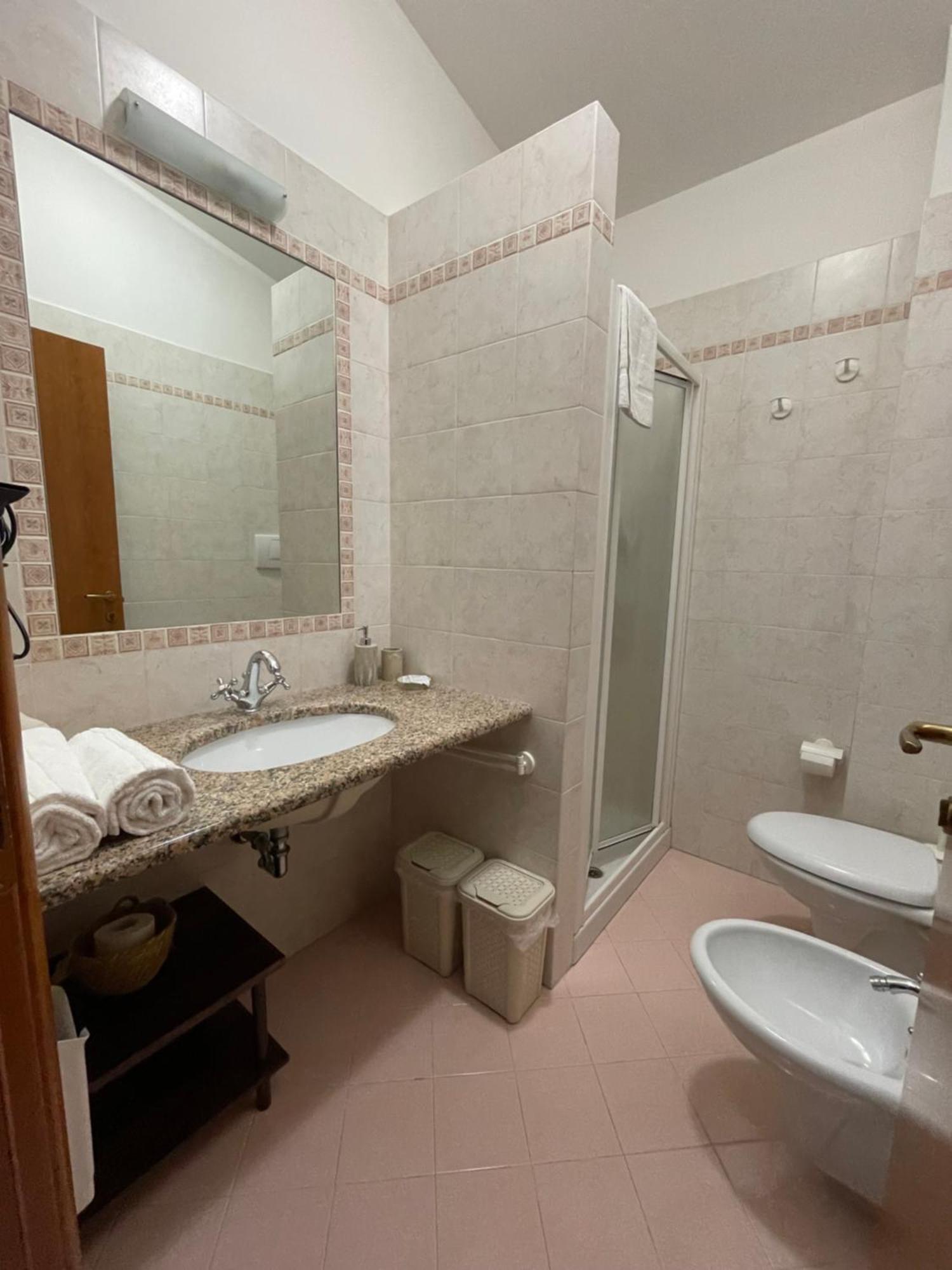 Arra Camere Sirolo - Rooms & Suite Exteriör bild