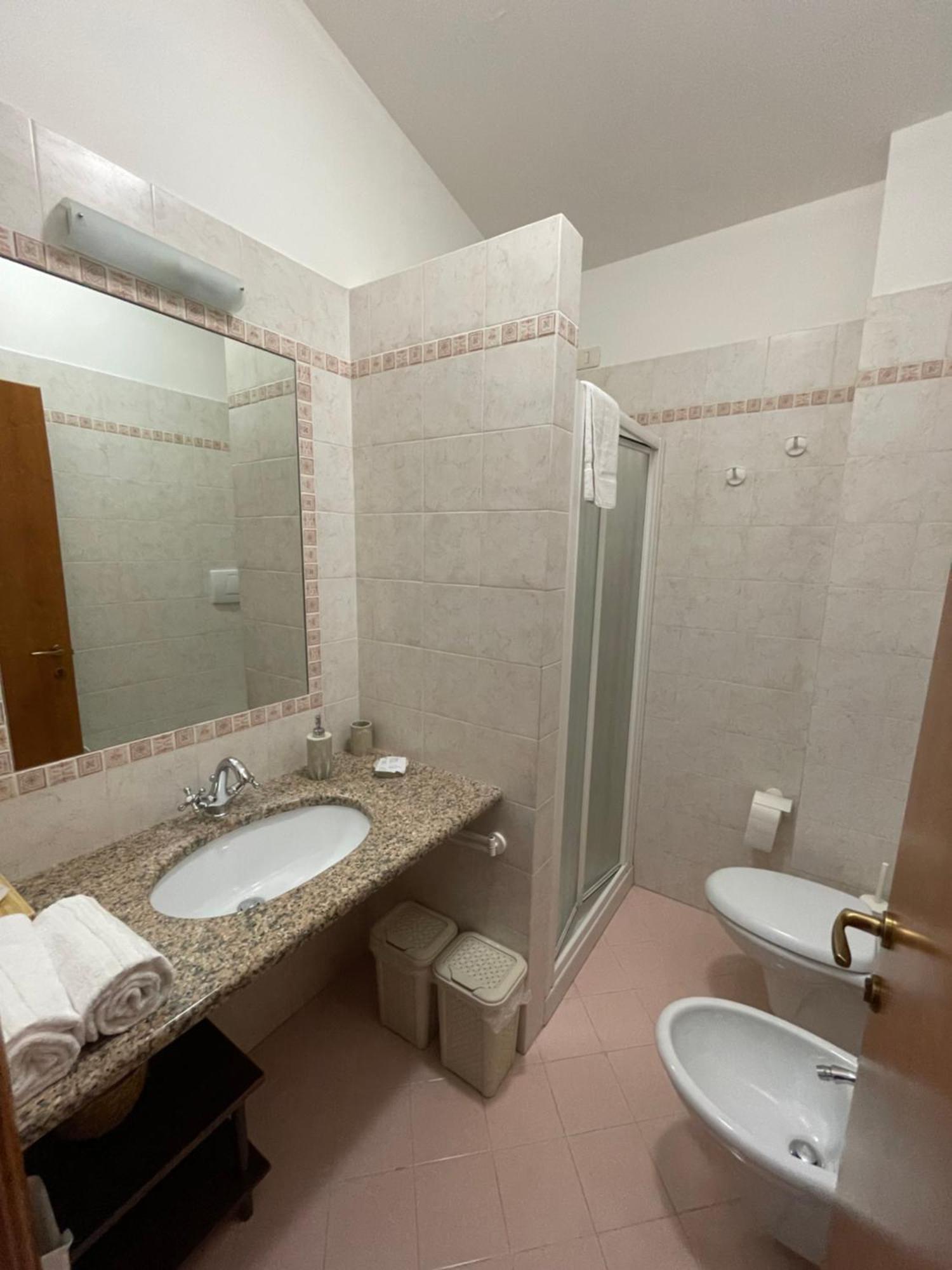 Arra Camere Sirolo - Rooms & Suite Exteriör bild